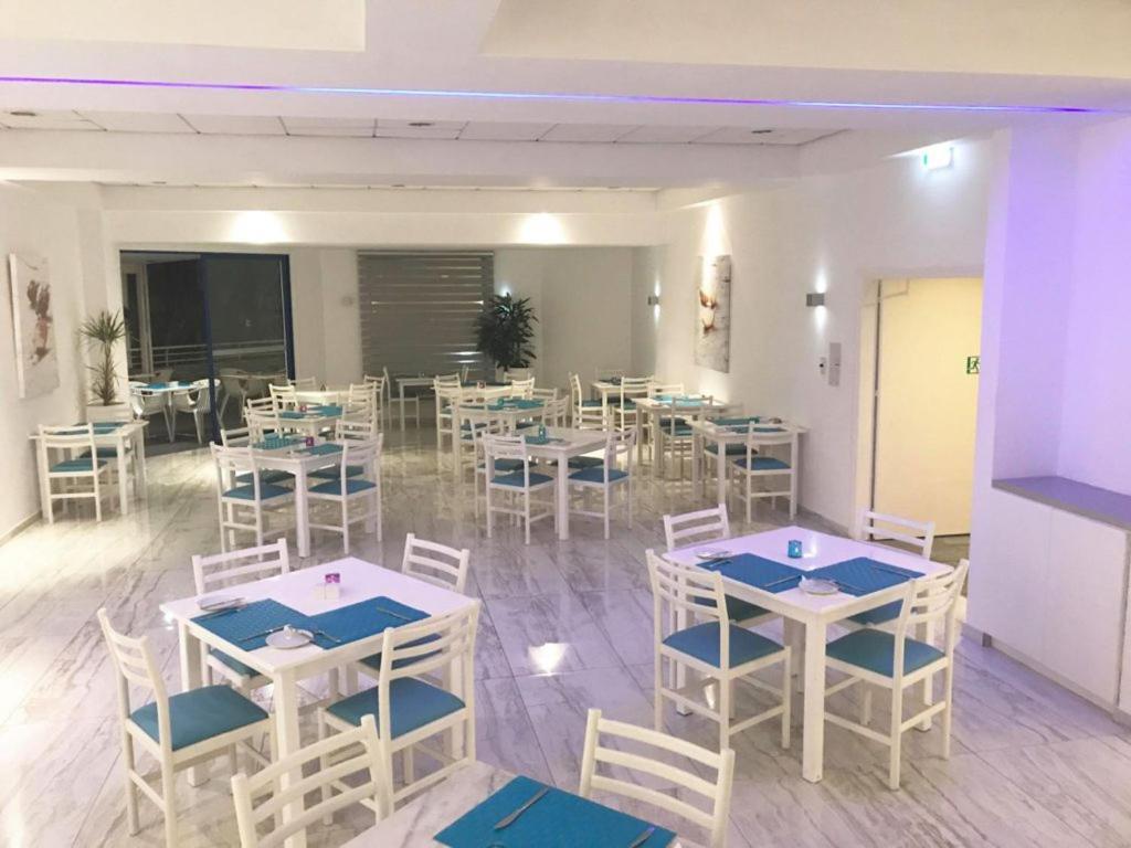 Lantiana Gardens Aparthotel Protaras Buitenkant foto